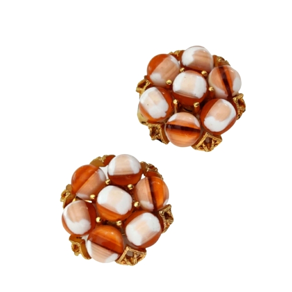 Vintage Cream and Lucite Wired Beads Cluster Earrings EUC - Picture 3 of 10